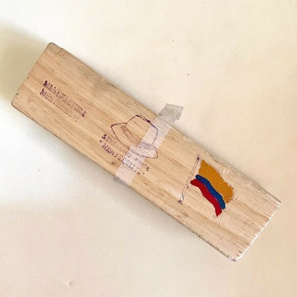 Vintage 90s Ecuador Balsam Wood Box for Panama Hat - light as styrofoam! 🇪🇨 - Picture 5 of 6